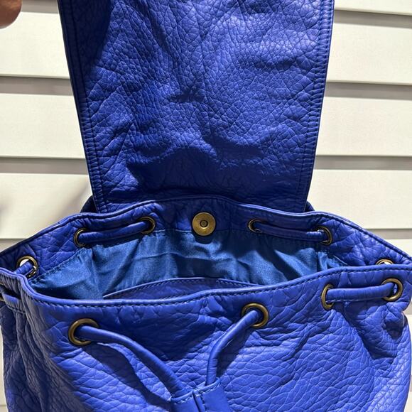 Ampere Creations NWT Royal Blue Backpack with many pockets. - Picture 6 of 11